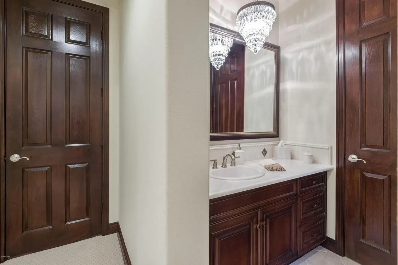 4988 Read Rd 041.webp