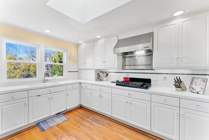 173 Via Lantana 012.png