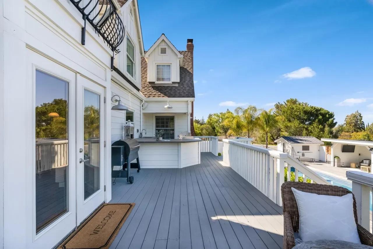 16466 Bonnie Ln 034.webp