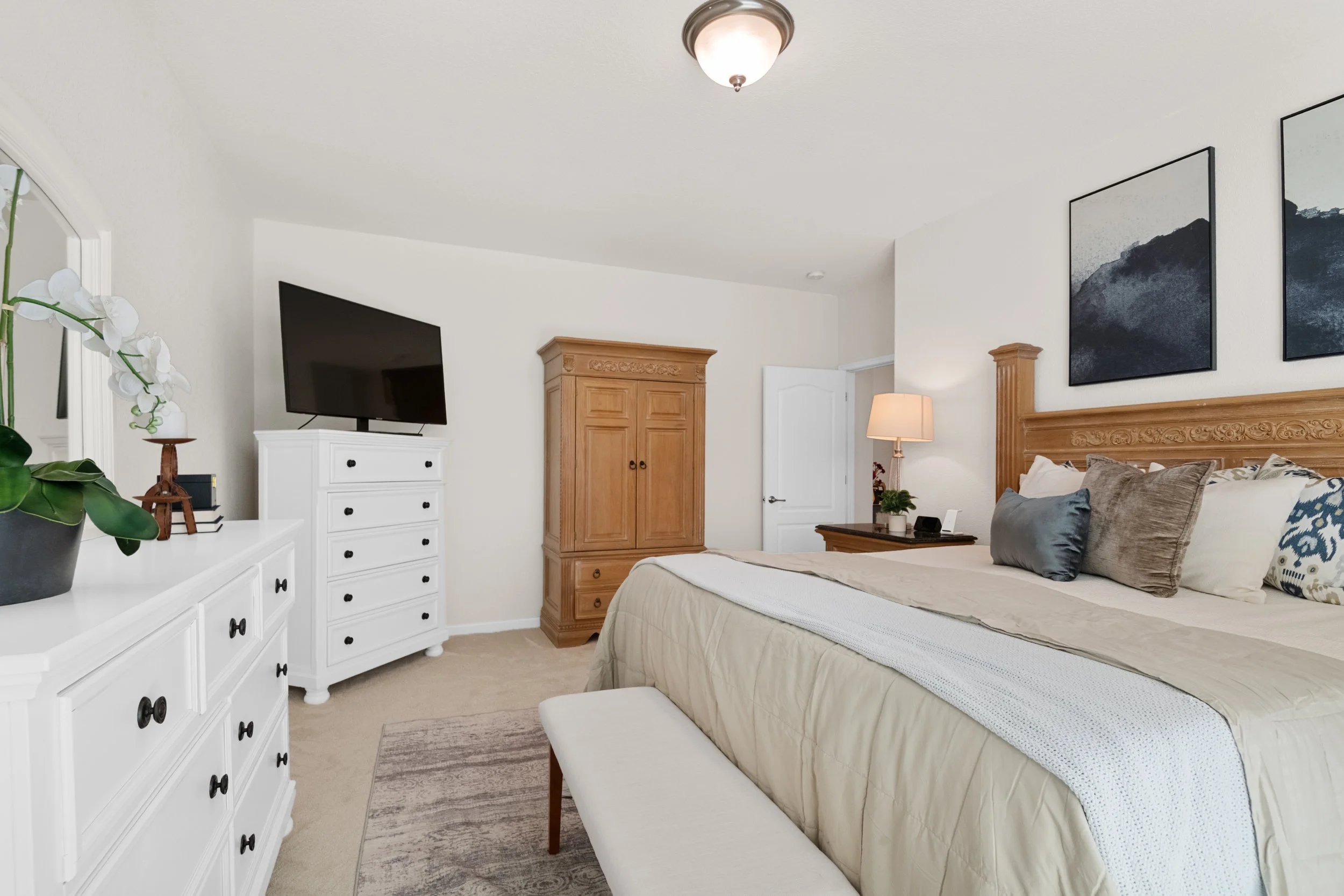 1112 Park West Dr pri 1 copy.jpg