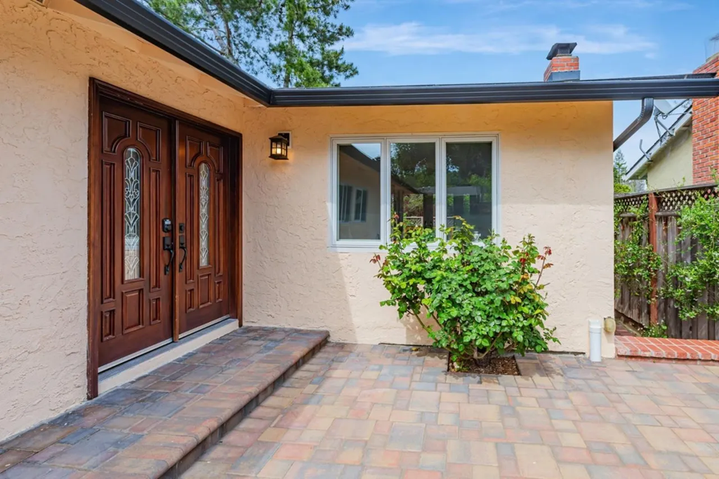 3135 Alameda De Las Pulgas 018.png