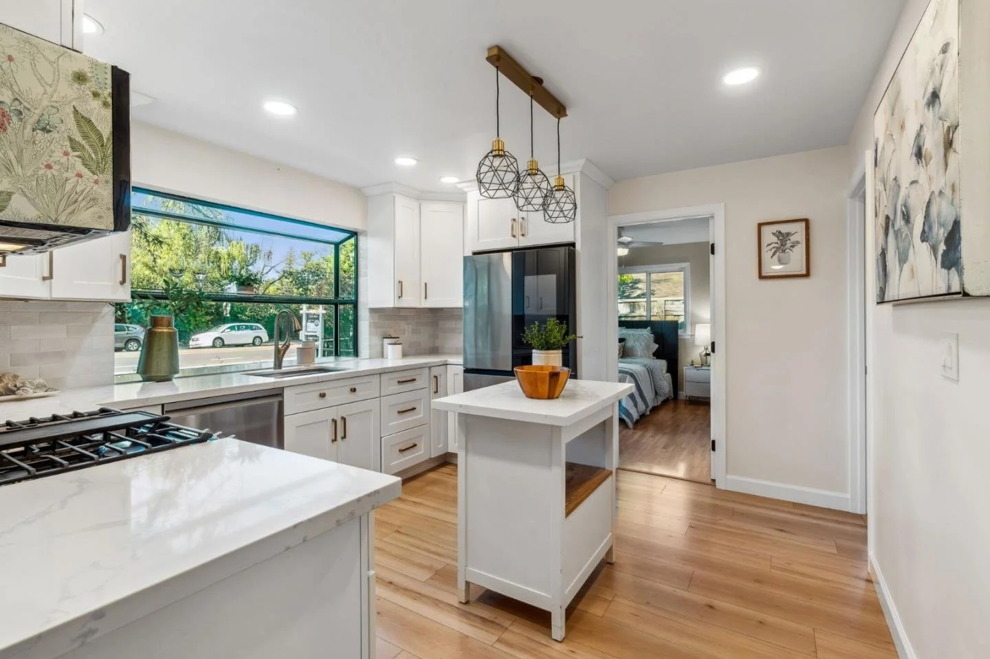 16220 Blossom Hill Rd 011.jpg