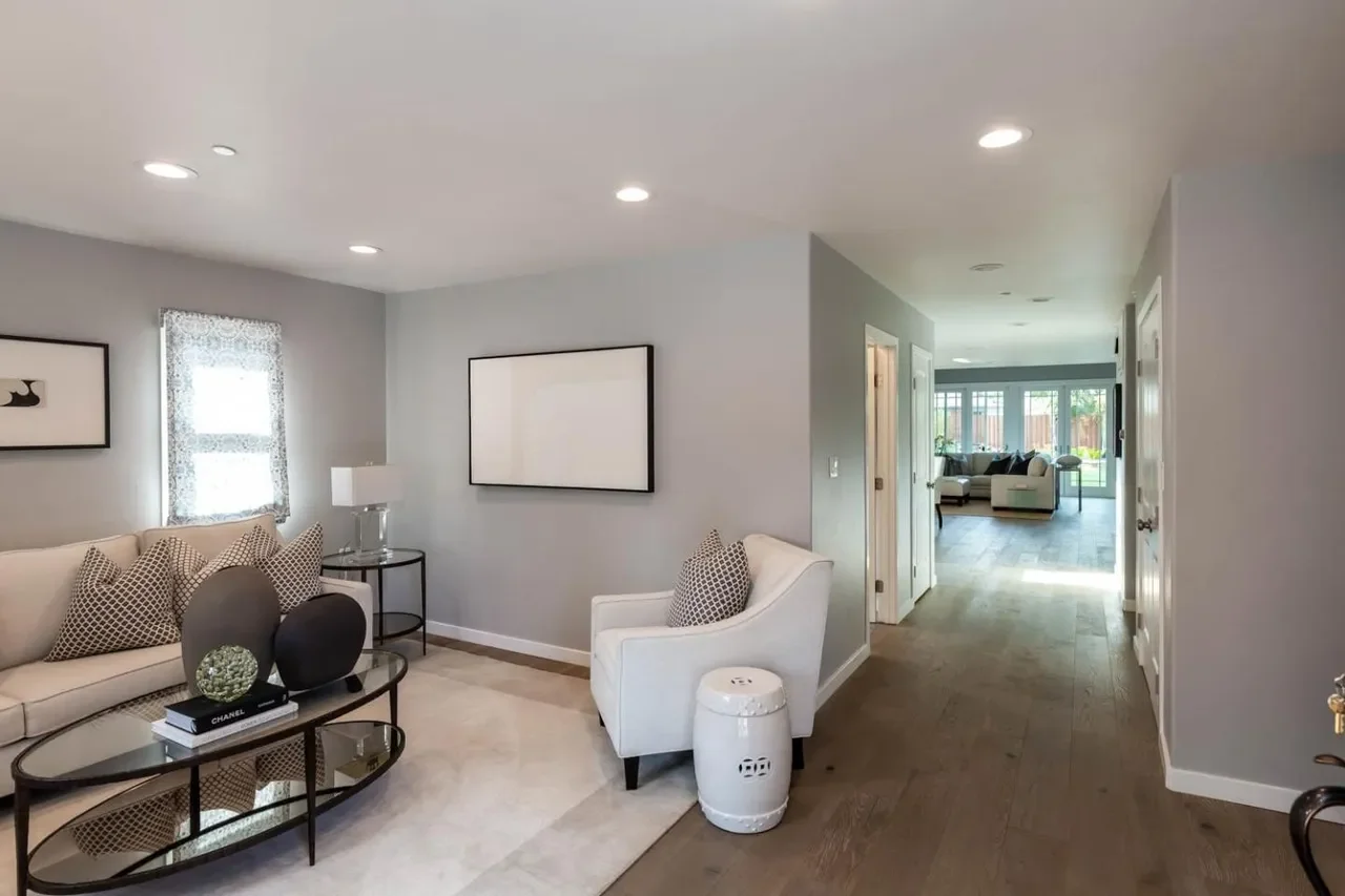 52 Murray Ct 006.webp