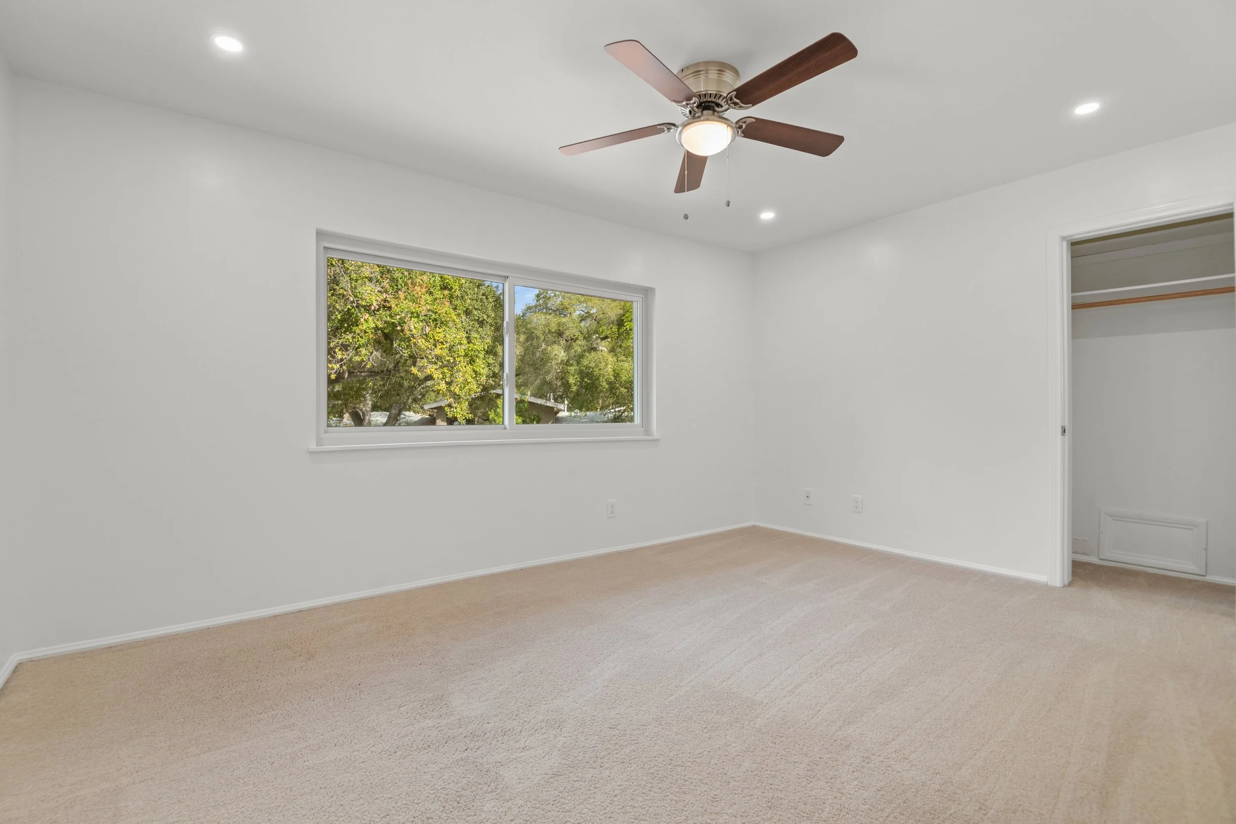 340 Santa Inez Way bed 2 copy.jpg