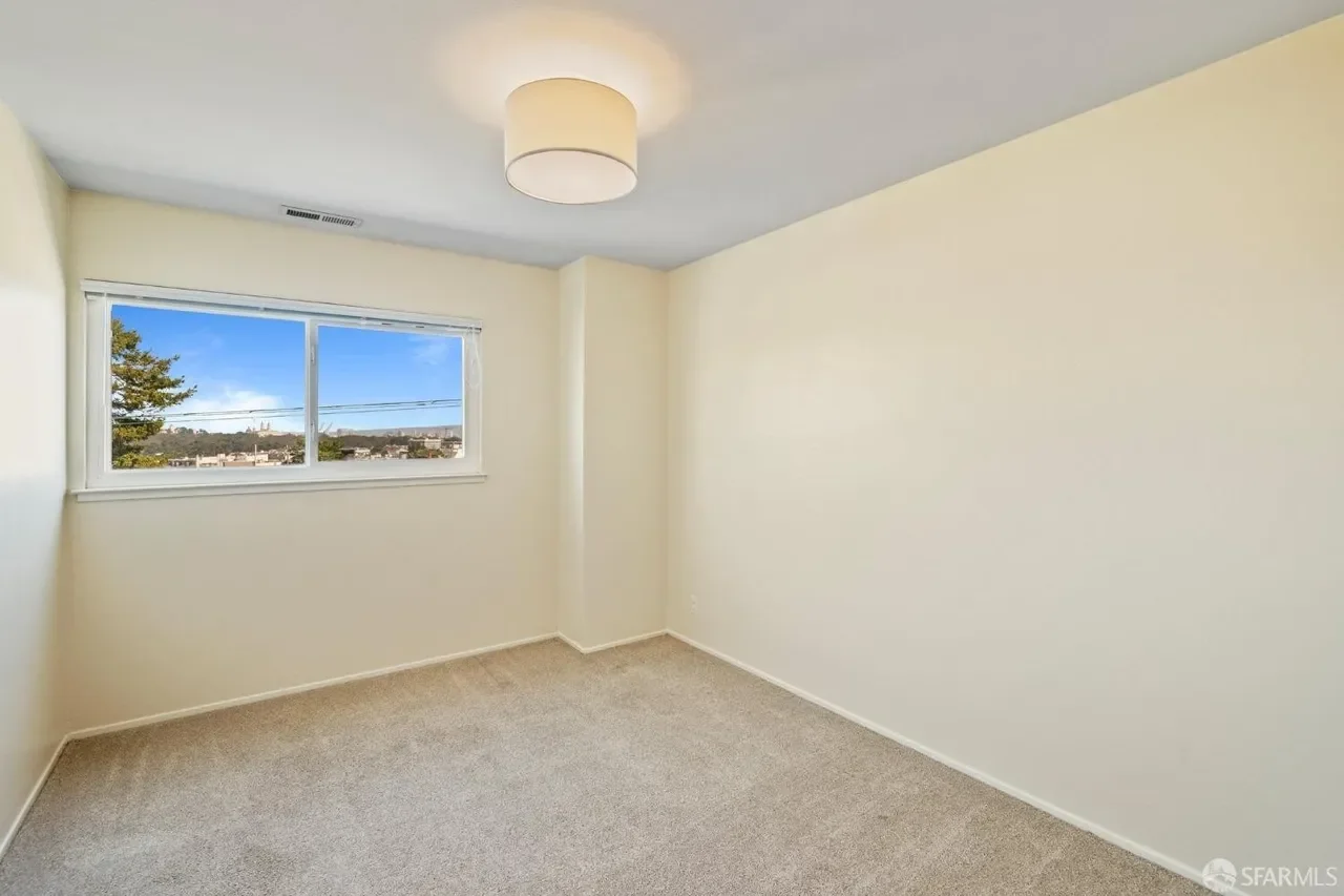 57 Lurline St 007.webp