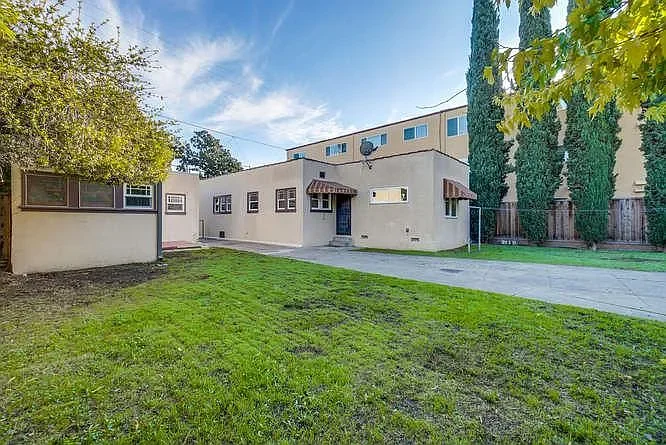 579 S 10th St 013.webp