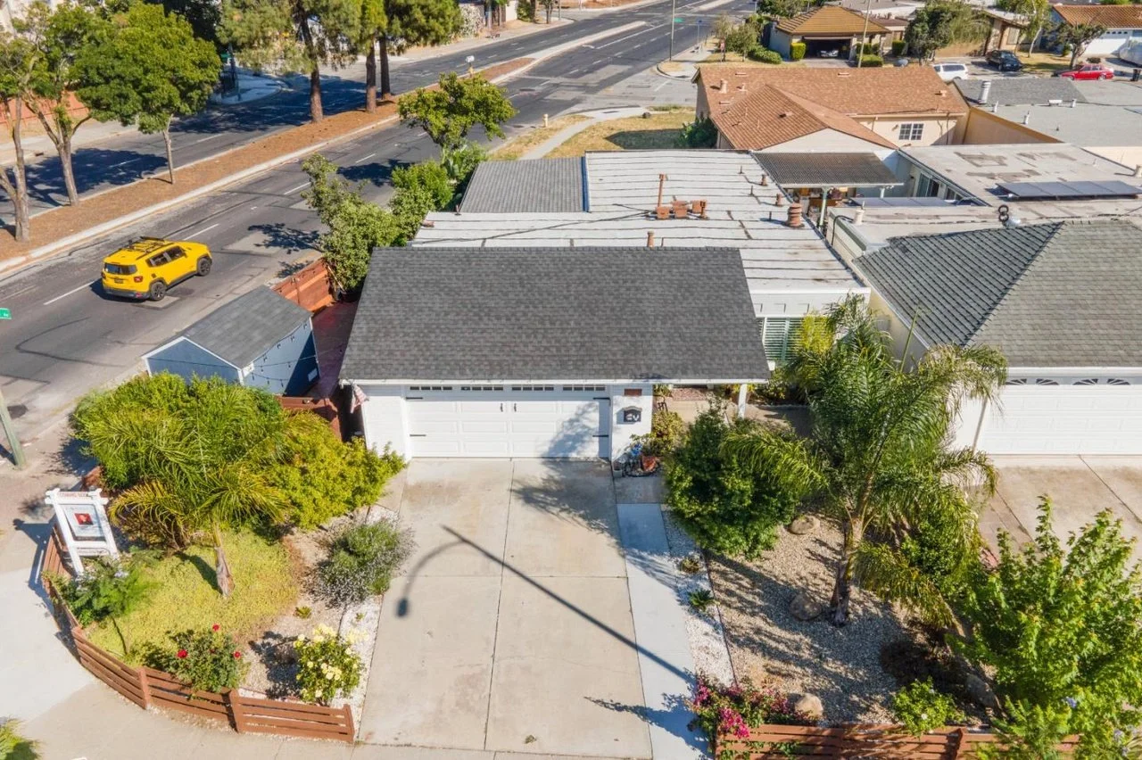 1192 Oakview Rd 037.jpg