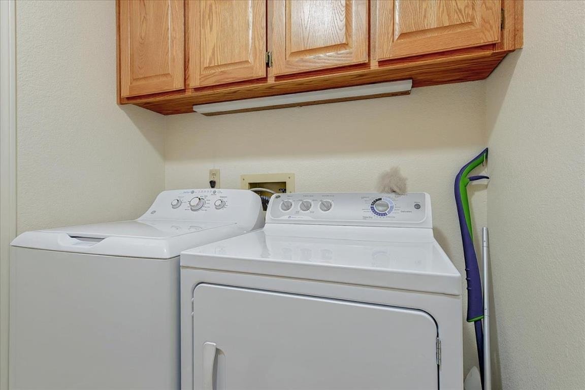 5970 Thorntree Dr 041.jpg