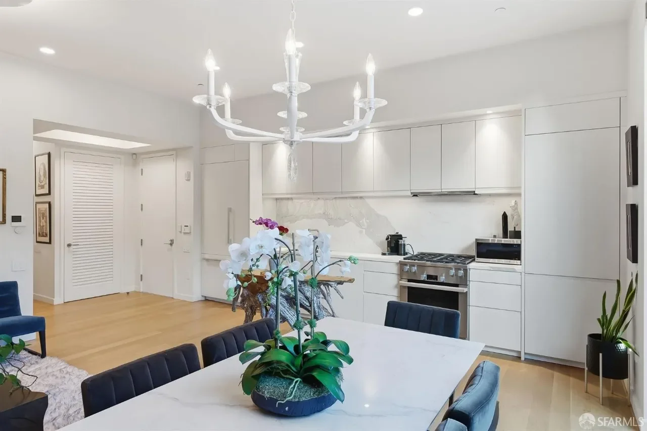 854 Capp St Unit 1 014.webp
