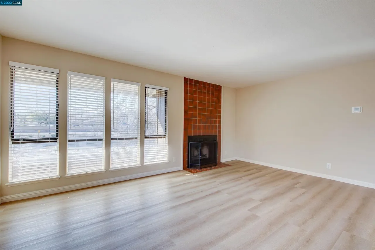 2415 Horizon Ln Apt 129 005.webp