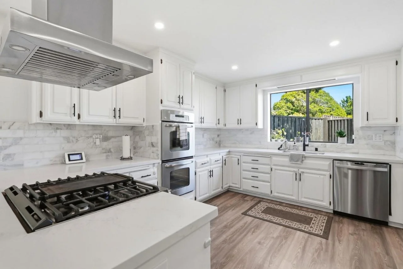 4206 Huntington St 026.jpg