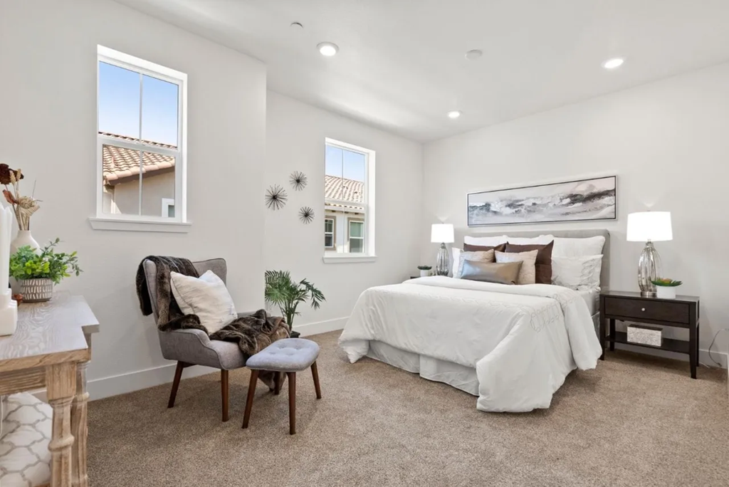 712 Amalfi Loop 016.png