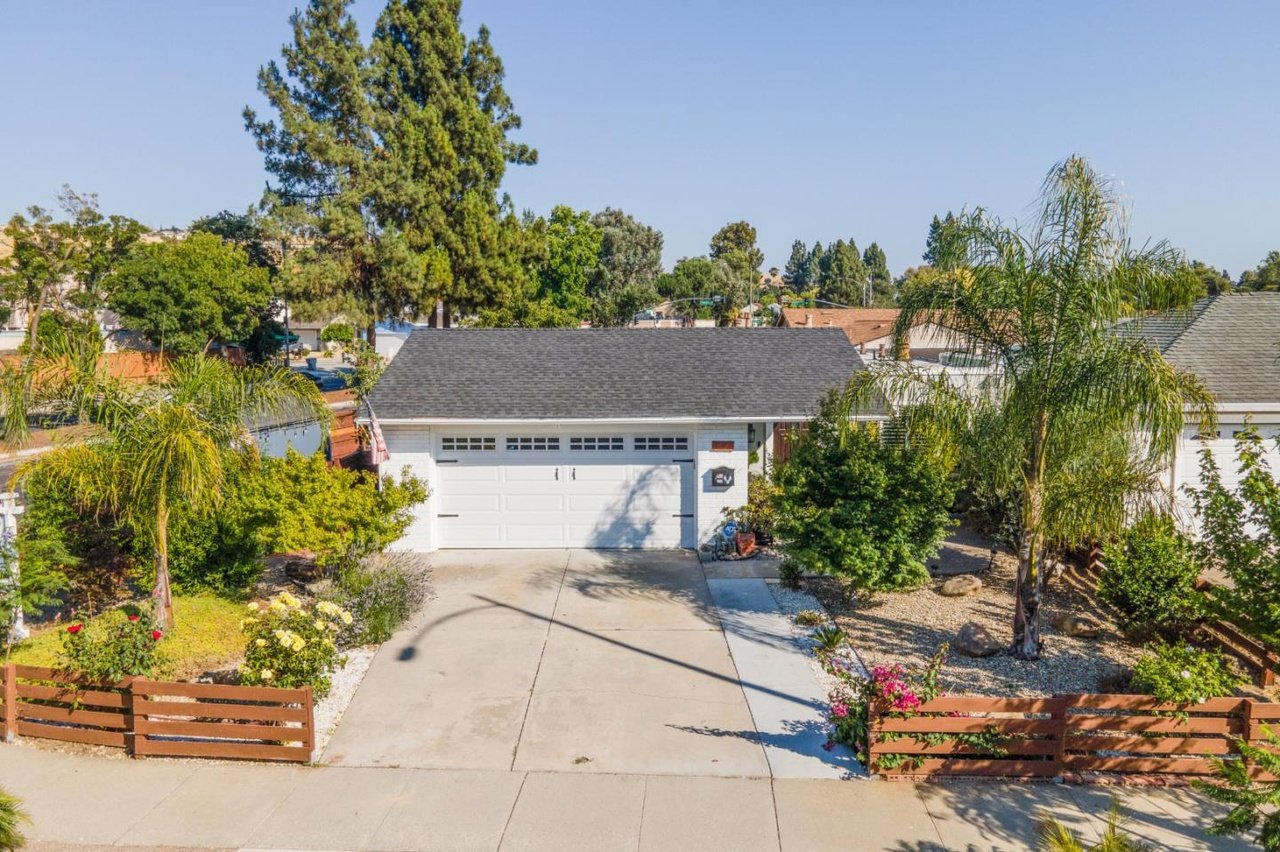 1192 Oakview Rd 034.jpg