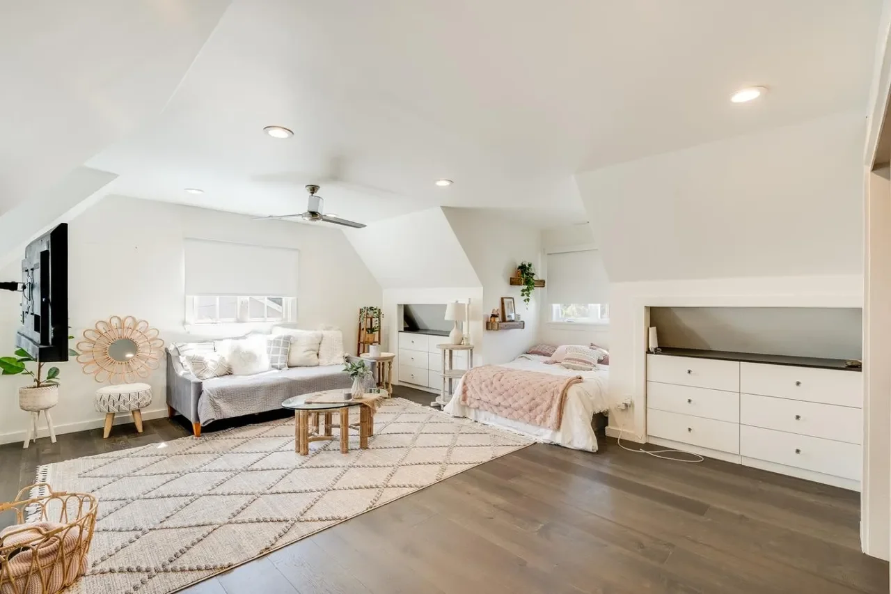 16466 Bonnie Ln 026.webp