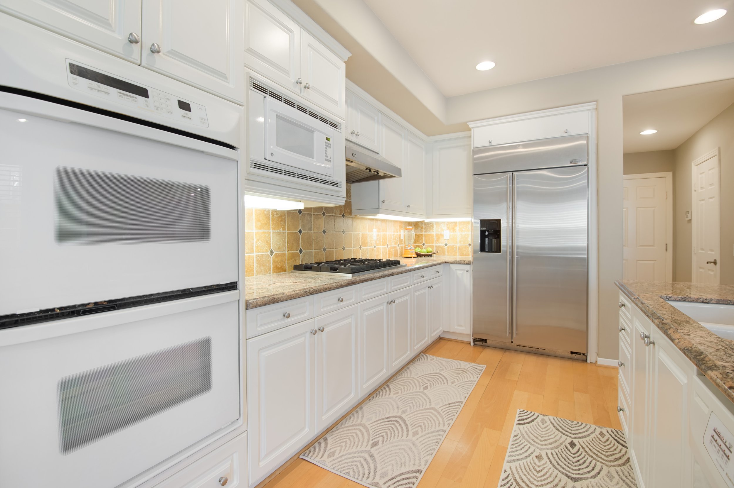 1068 N Country Club kit2.jpg