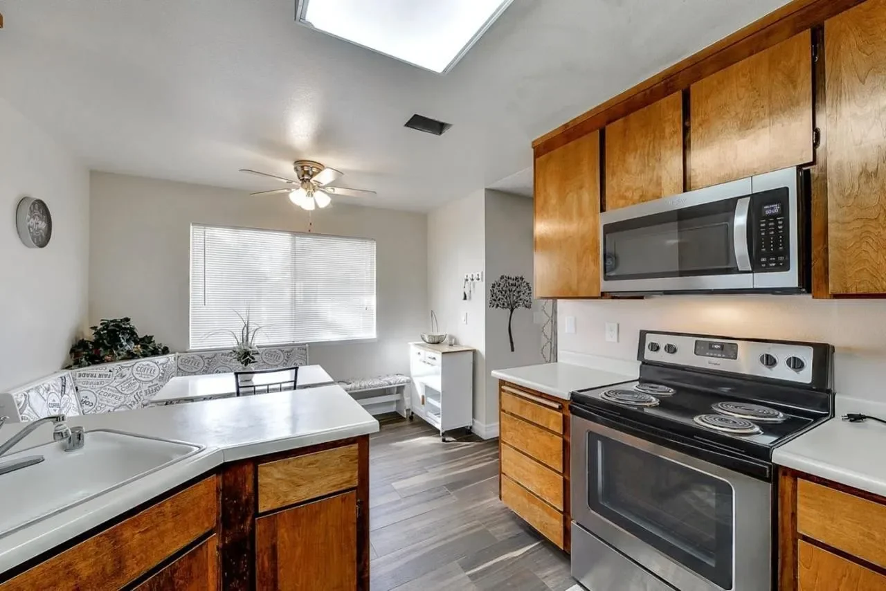 2274 Alexian Dr 004.webp