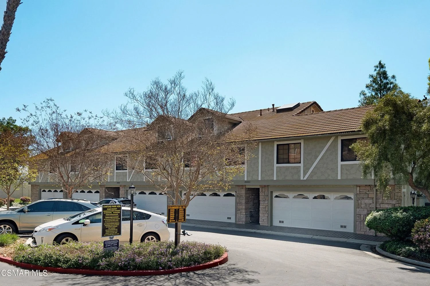 29603 Strawberry Hill Dr 030.jpg