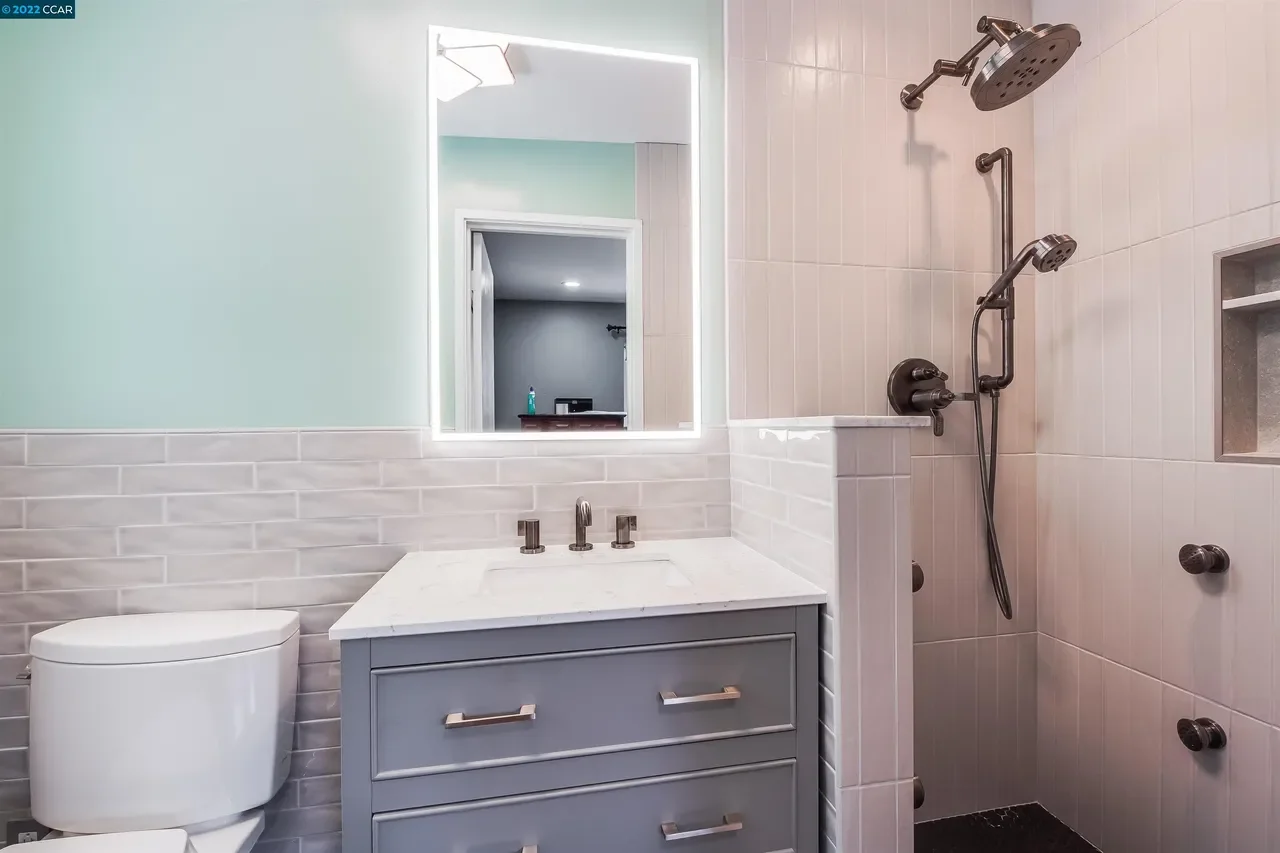 7816 Hillmont Dr 019.webp