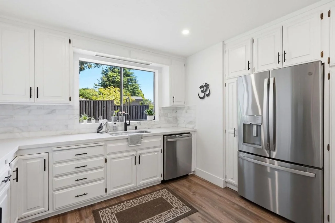 4206 Huntington St 025.jpg