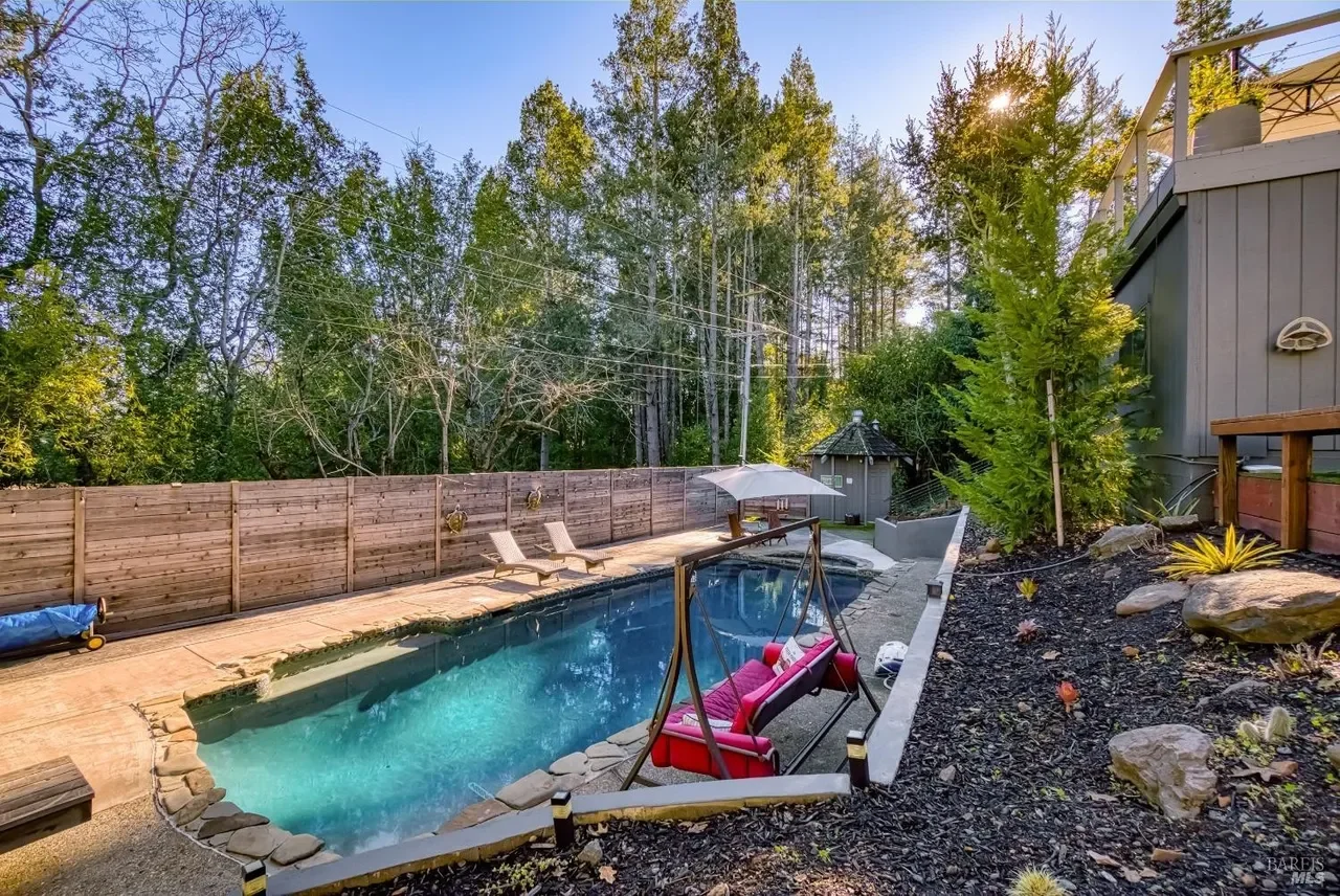 3654 Alta Vista Ave 045.webp