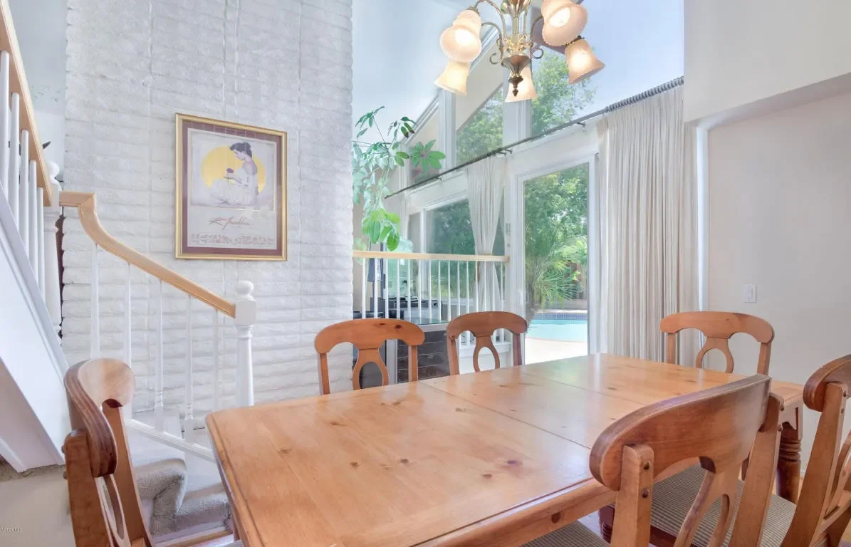 1241 Kelsford Ct 013.webp