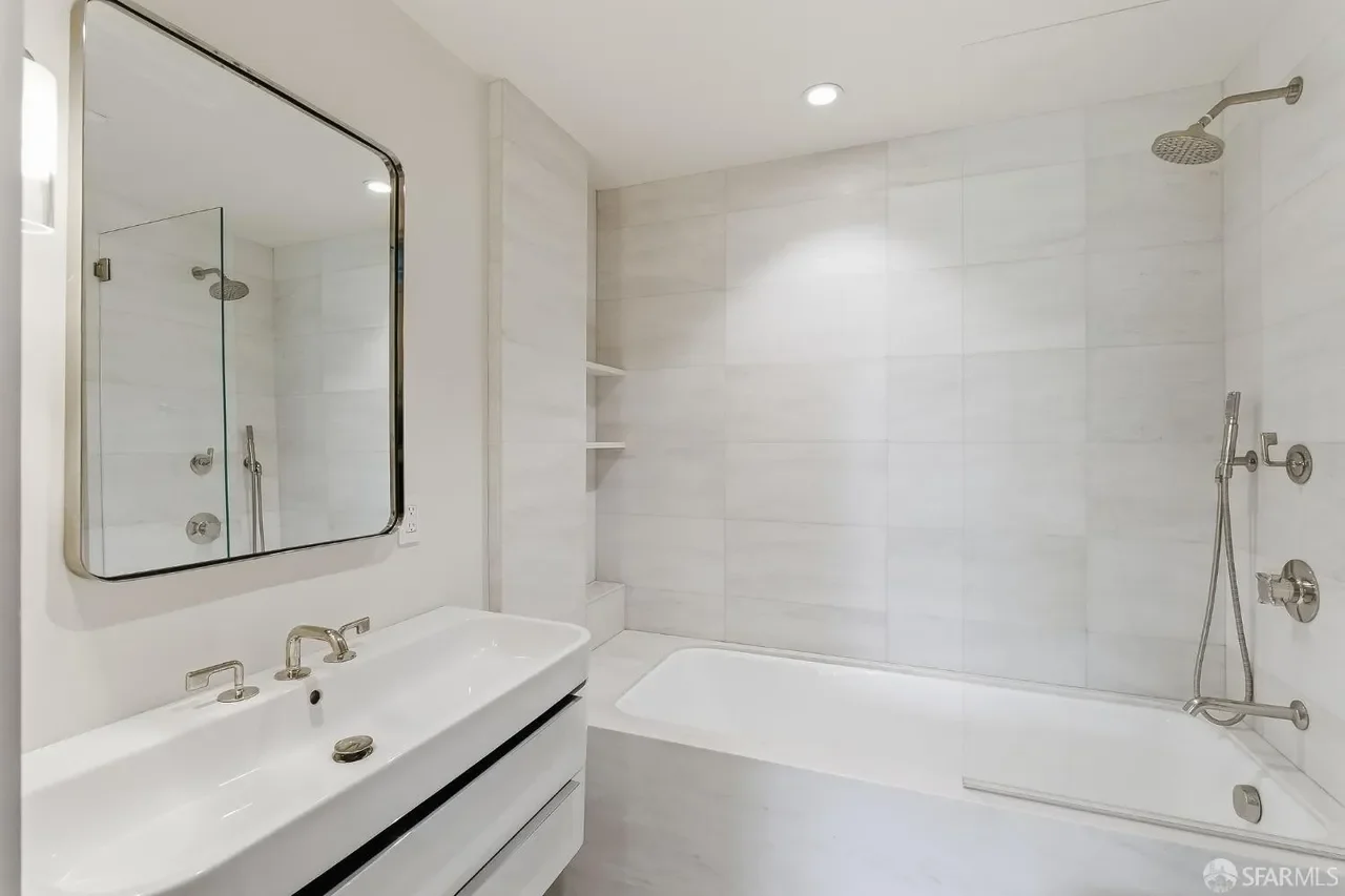 854 Capp St Unit 1 050.webp