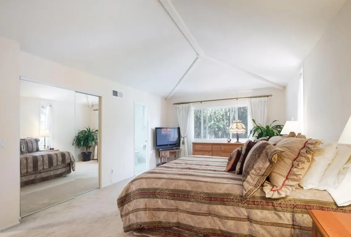 1241 Kelsford Ct 019.webp