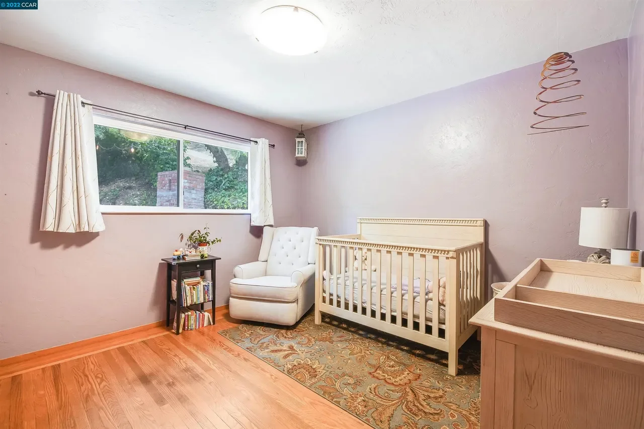 7816 Hillmont Dr 016.webp