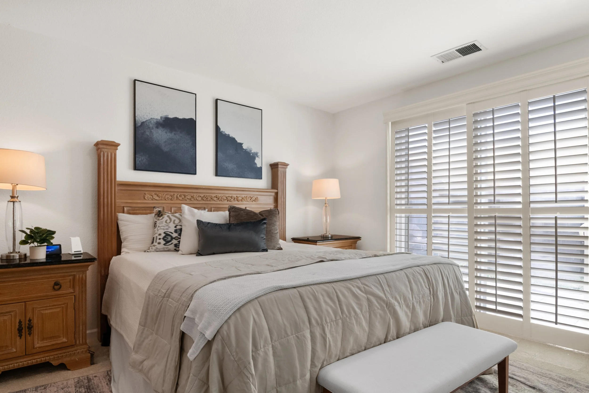 1112 Park West Dr pri 3 copy.jpg