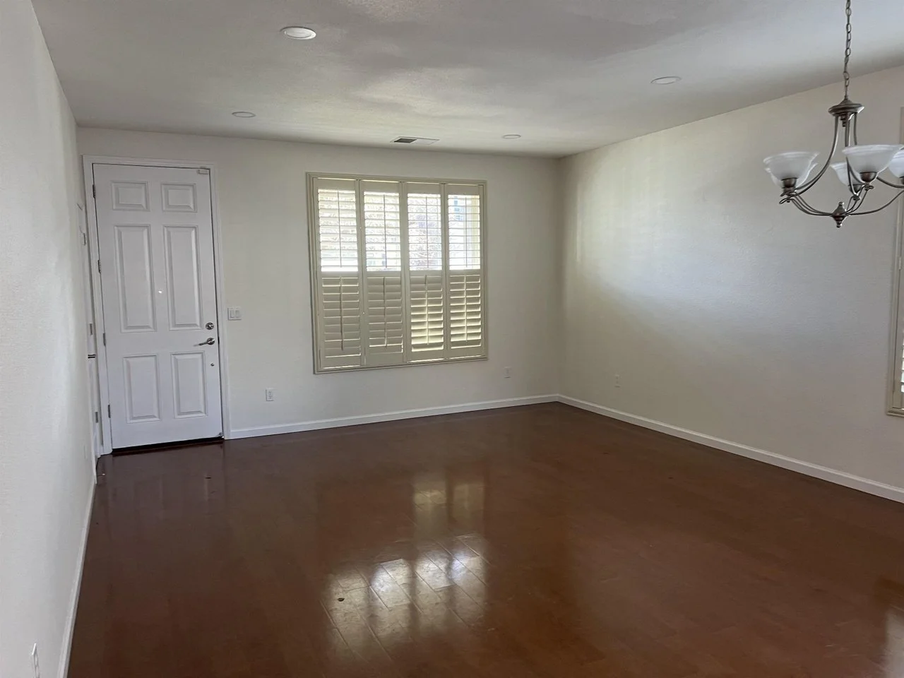 1112 Park West Dr 011.jpg