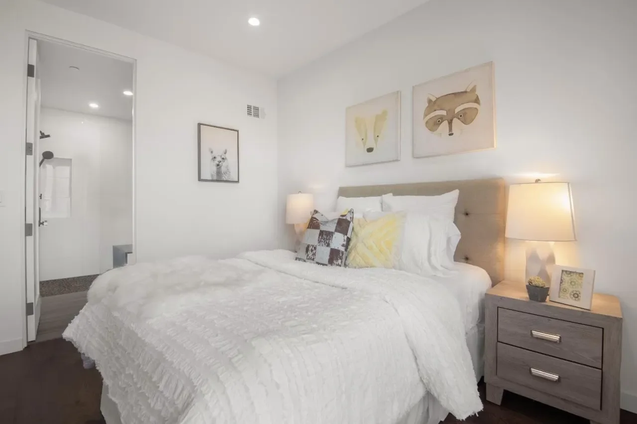 30 Roberts Rd 035.webp