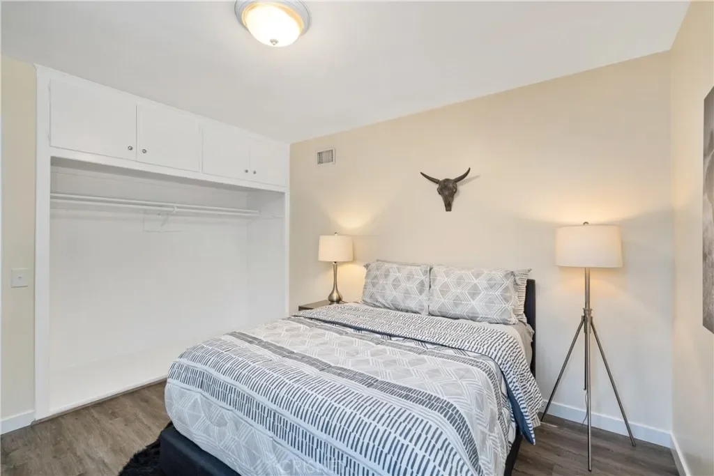 2330 Cooley Pl 029.webp