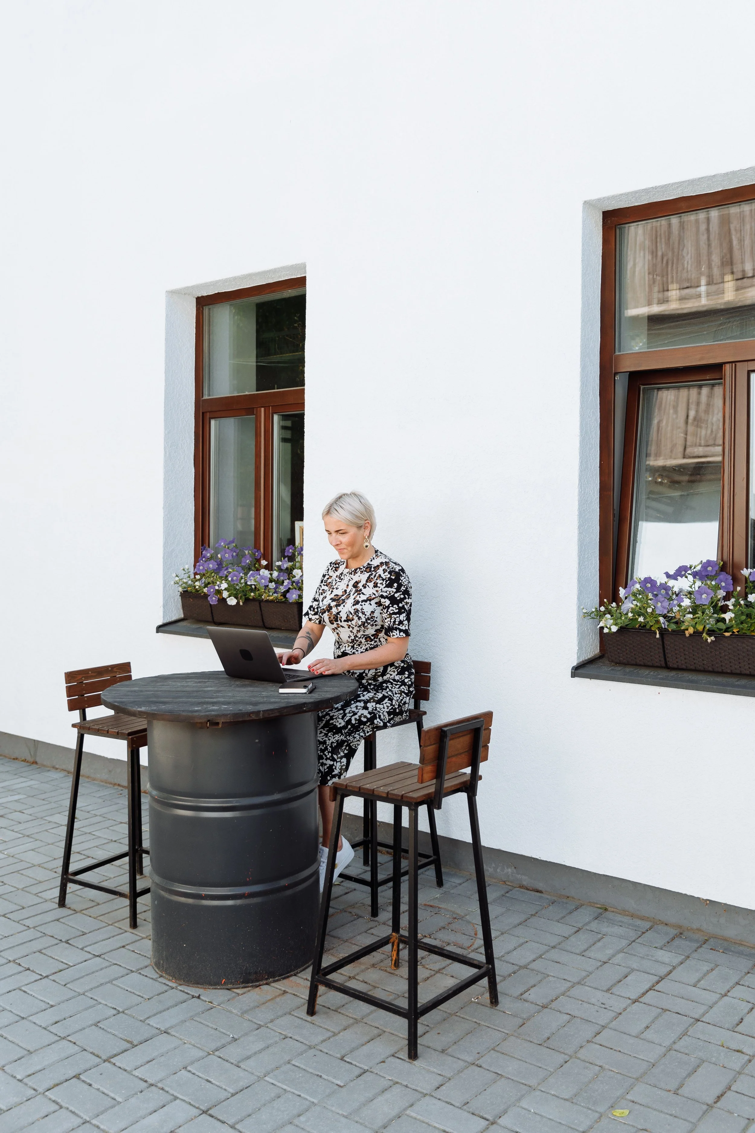 Behind the Independent Woman Who Wants to Love Again