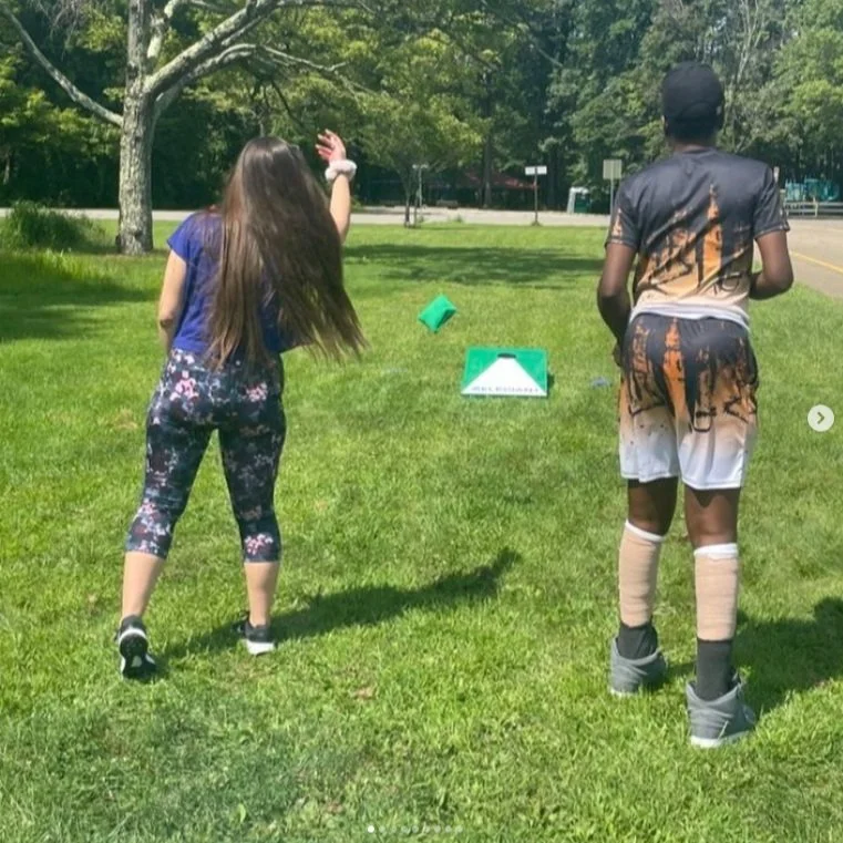 COMMUNITY SUPPORT STAFF