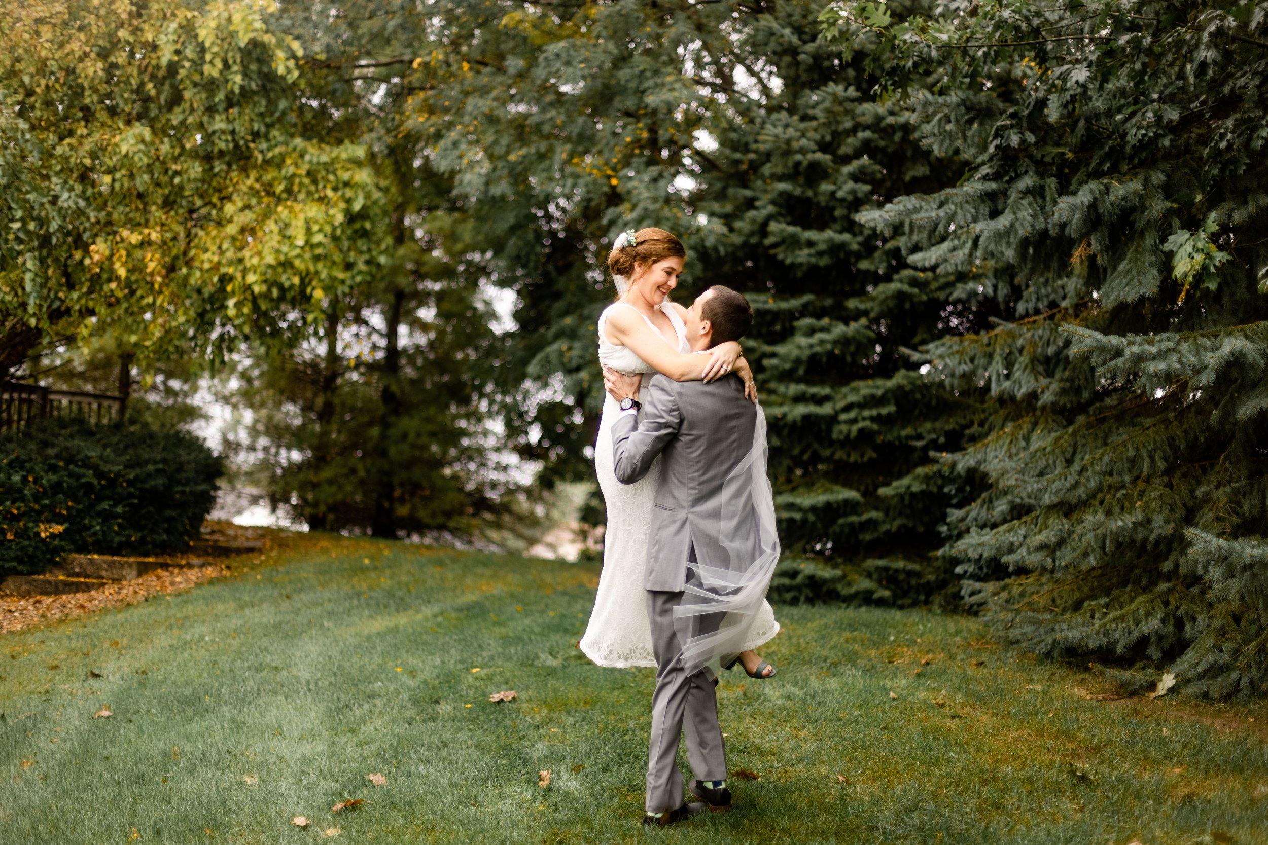 How to securely store your wedding photos