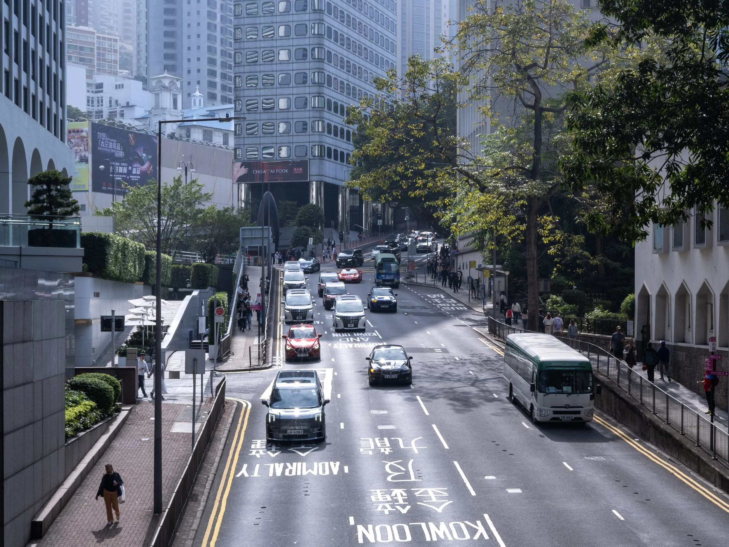 Traffic near the tram to Victoria Peak.