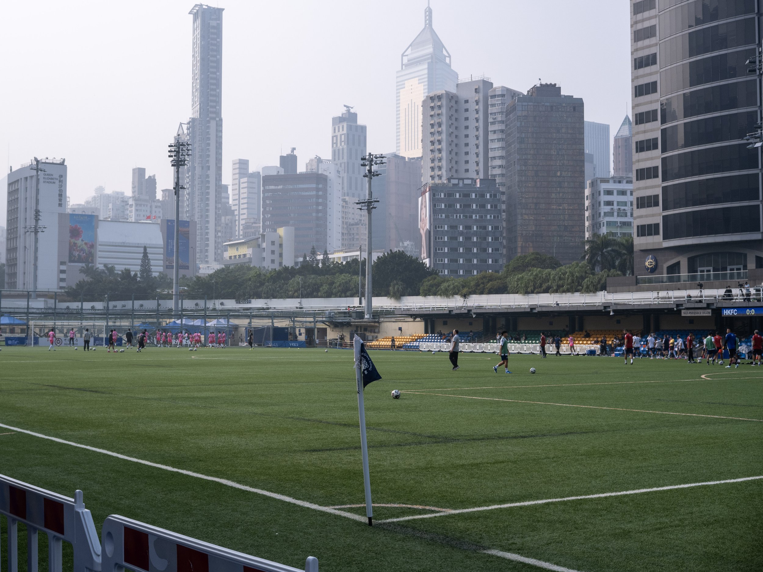 Hong Kong FC v Kitchee. 180 aqi.