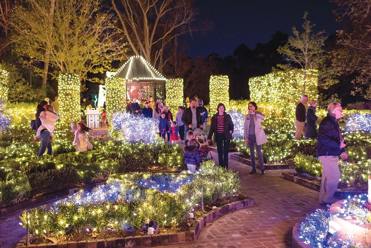 Christmas Village at Bayou Bend | RIVER OAKS DISTRICT