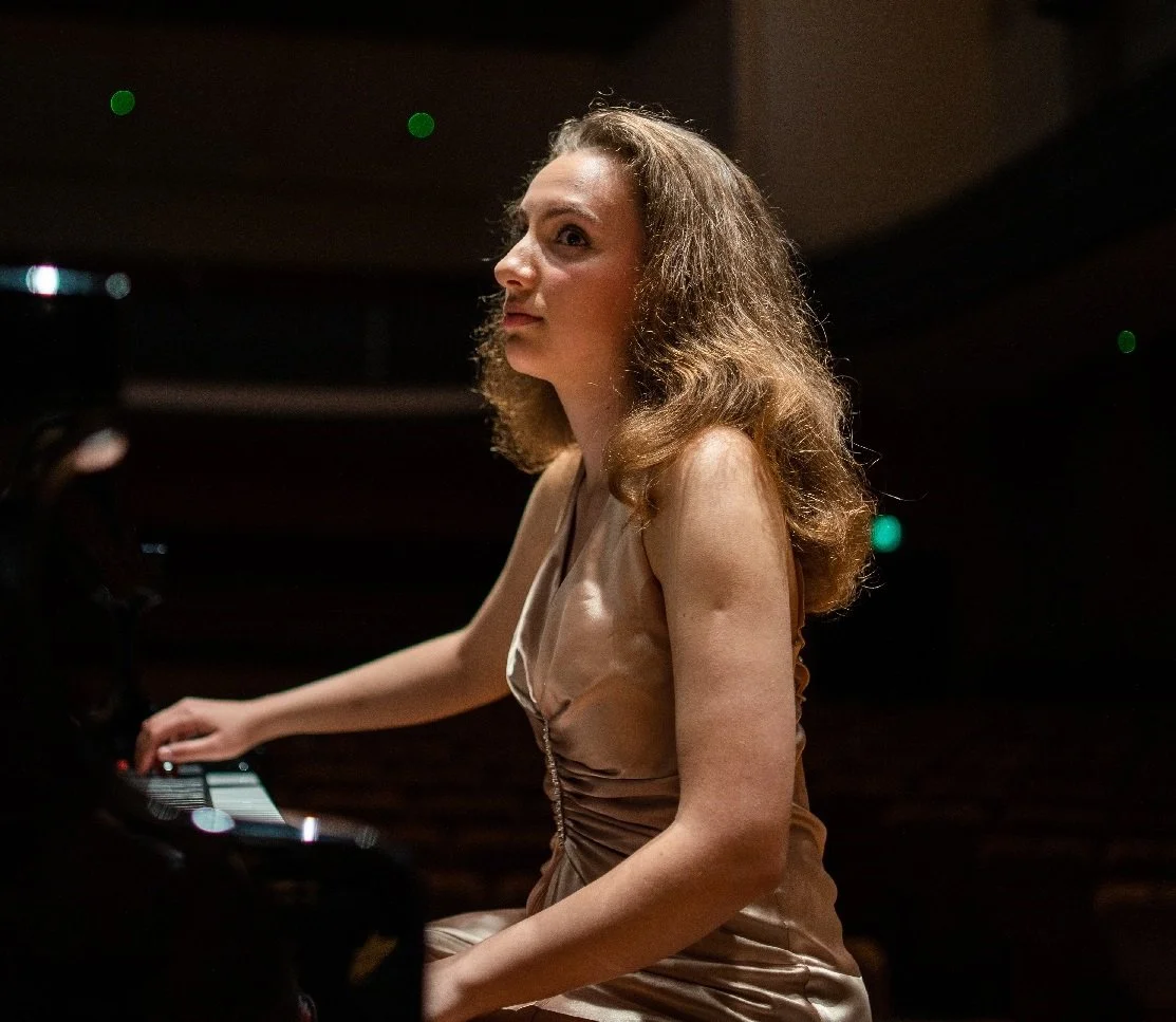 Katarina_Grobler_Performance_Photo.jpg