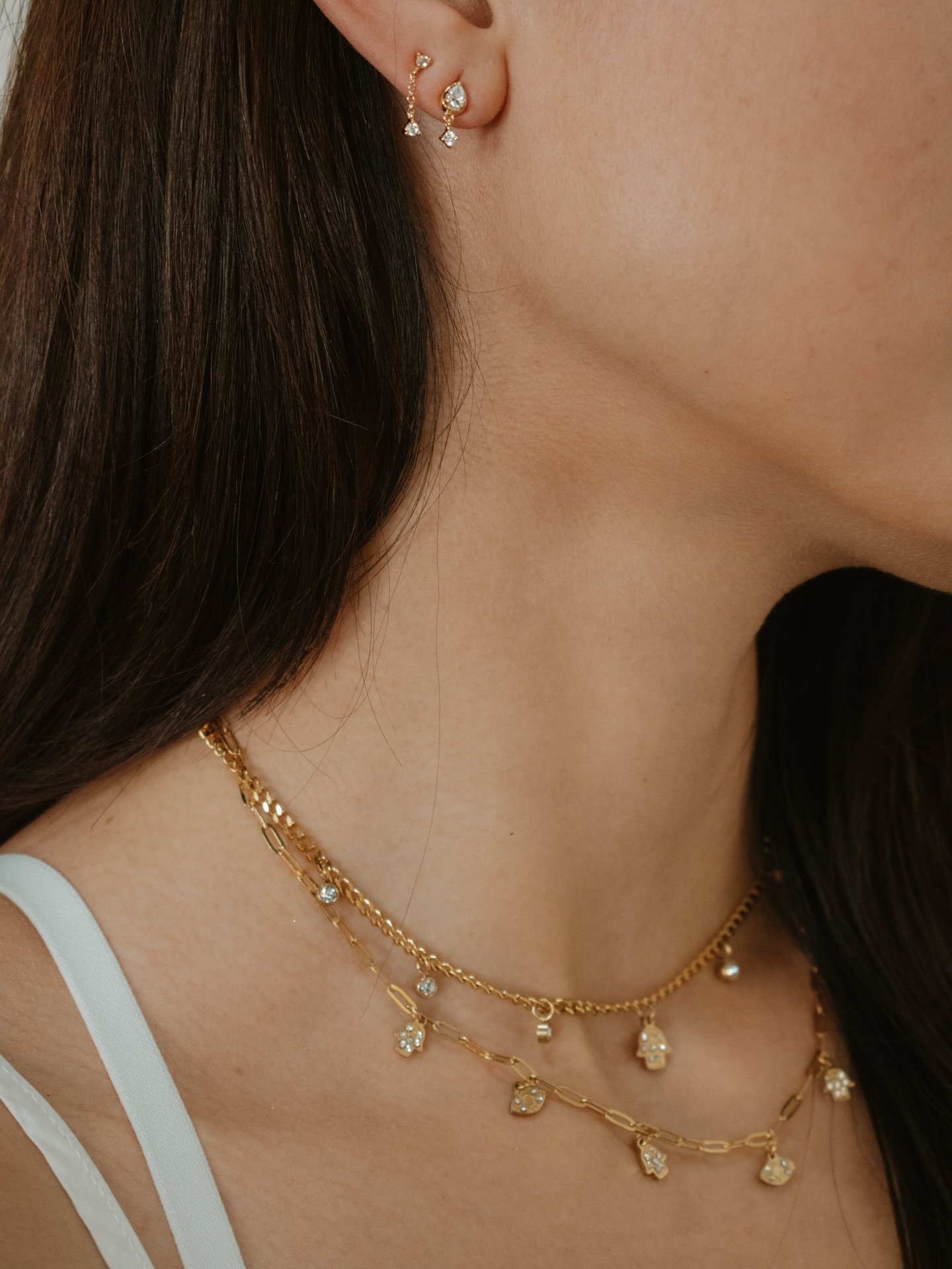 Absolutely in love with this look! 💫

Pictured: Quinn Studs, Maddy Drop Studs, &amp; Dos Ojos Necklace 🏷️