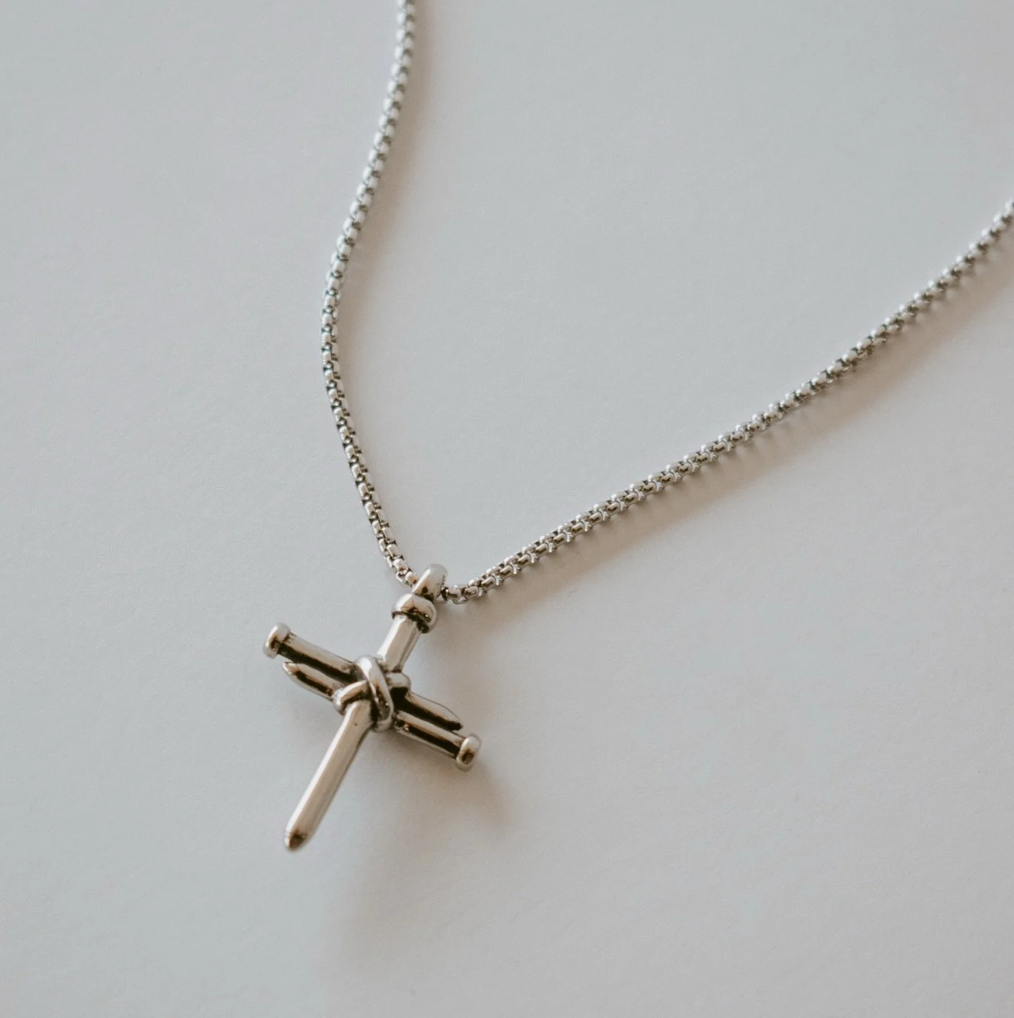 ICYMI: We got a ton of new styles in Men&rsquo;s Necklaces⛓️

Shop them online + in-store 🏷️