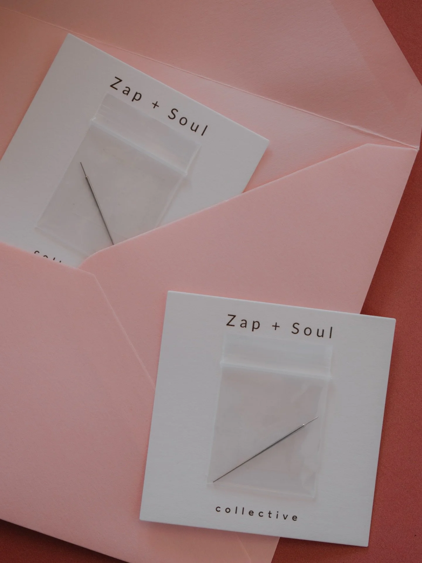 Special delivery 💌: Your smoothest jewelry change just landed! 

Titanium tapers are gentle guiding tools that help ease new jewelry in and make the whole process feel comfortable and seamless.