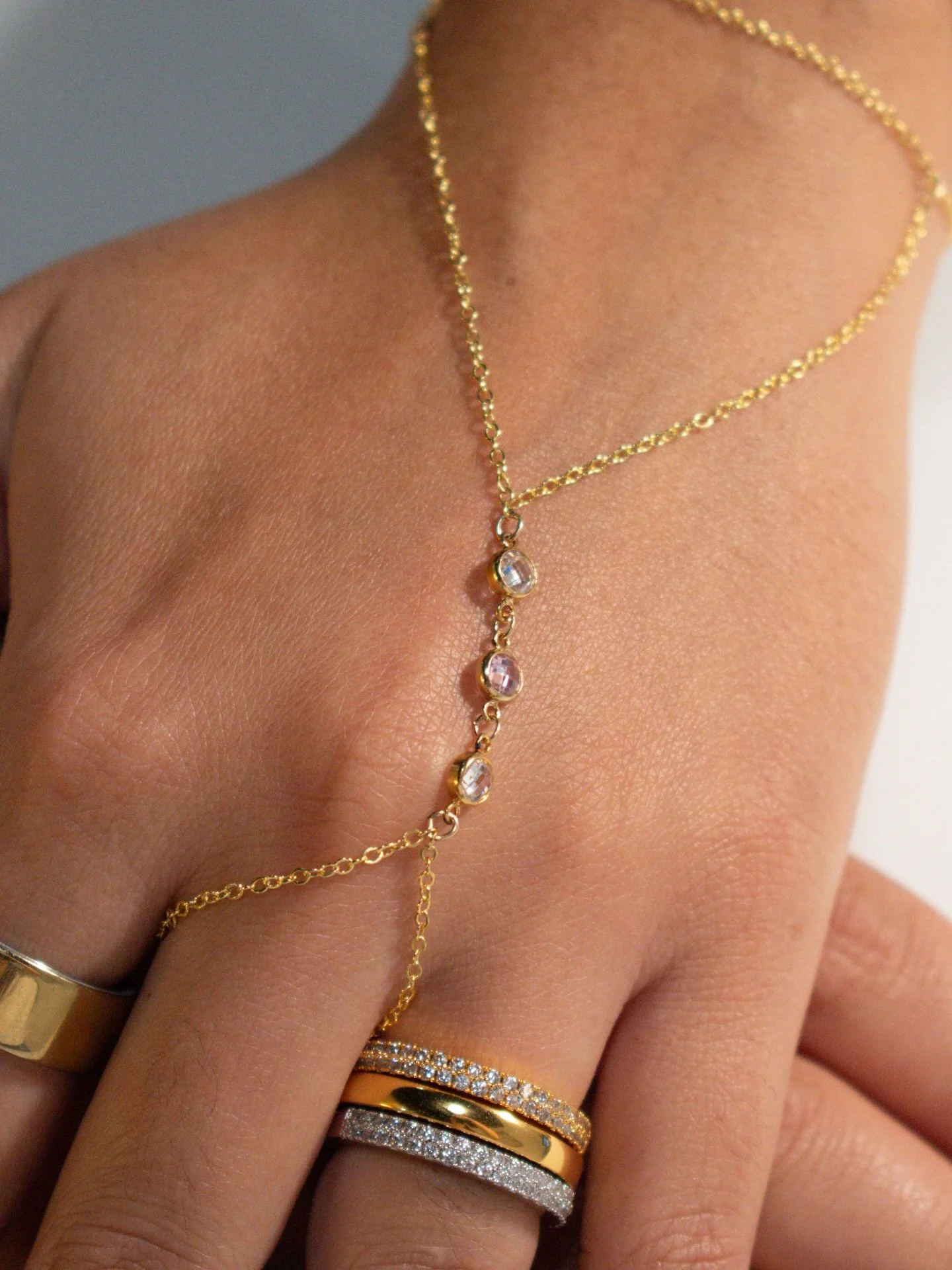 We&rsquo;re still not over this hand-chain idea ⚡️

Paired with our new Serene Ring Stack! 🫶🏼