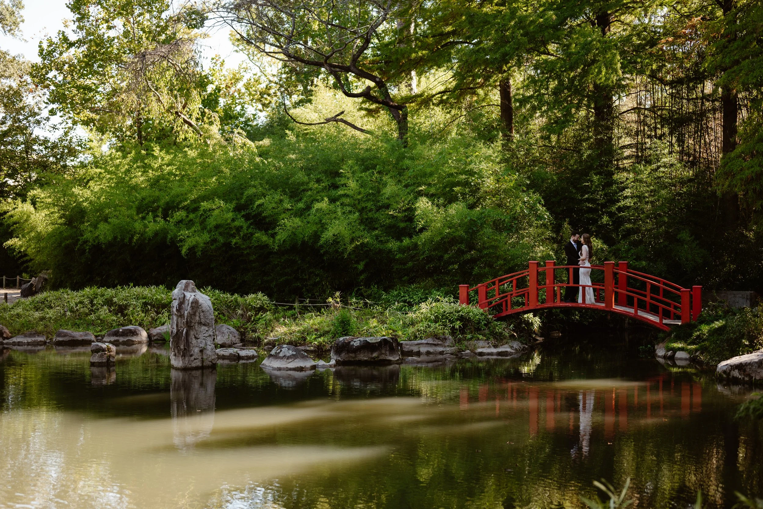 An outdoor adventure elopement at the Birmingham Botanical Gardens in October