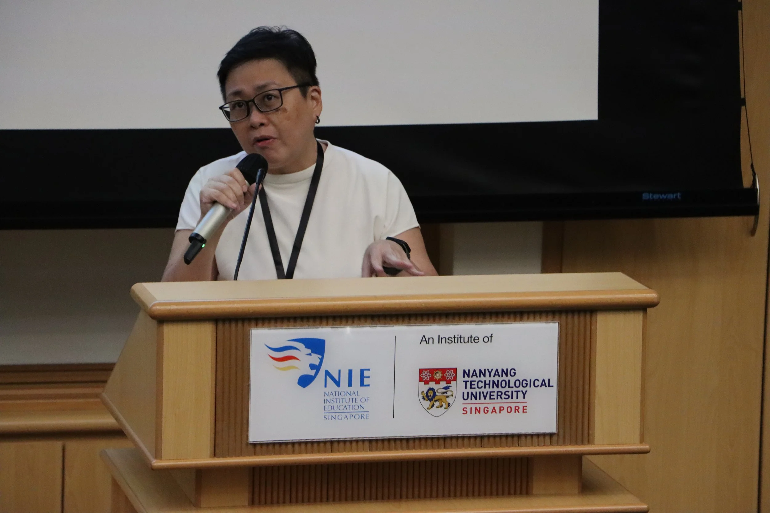 Tang Seow Ling Angelina of the winning team from Dunman Secondary School presenting their winning lesson plan, “Hawker Heritage Harmony: Balancing Cultural Roots and Nutritional Science for Singapore's Future”.