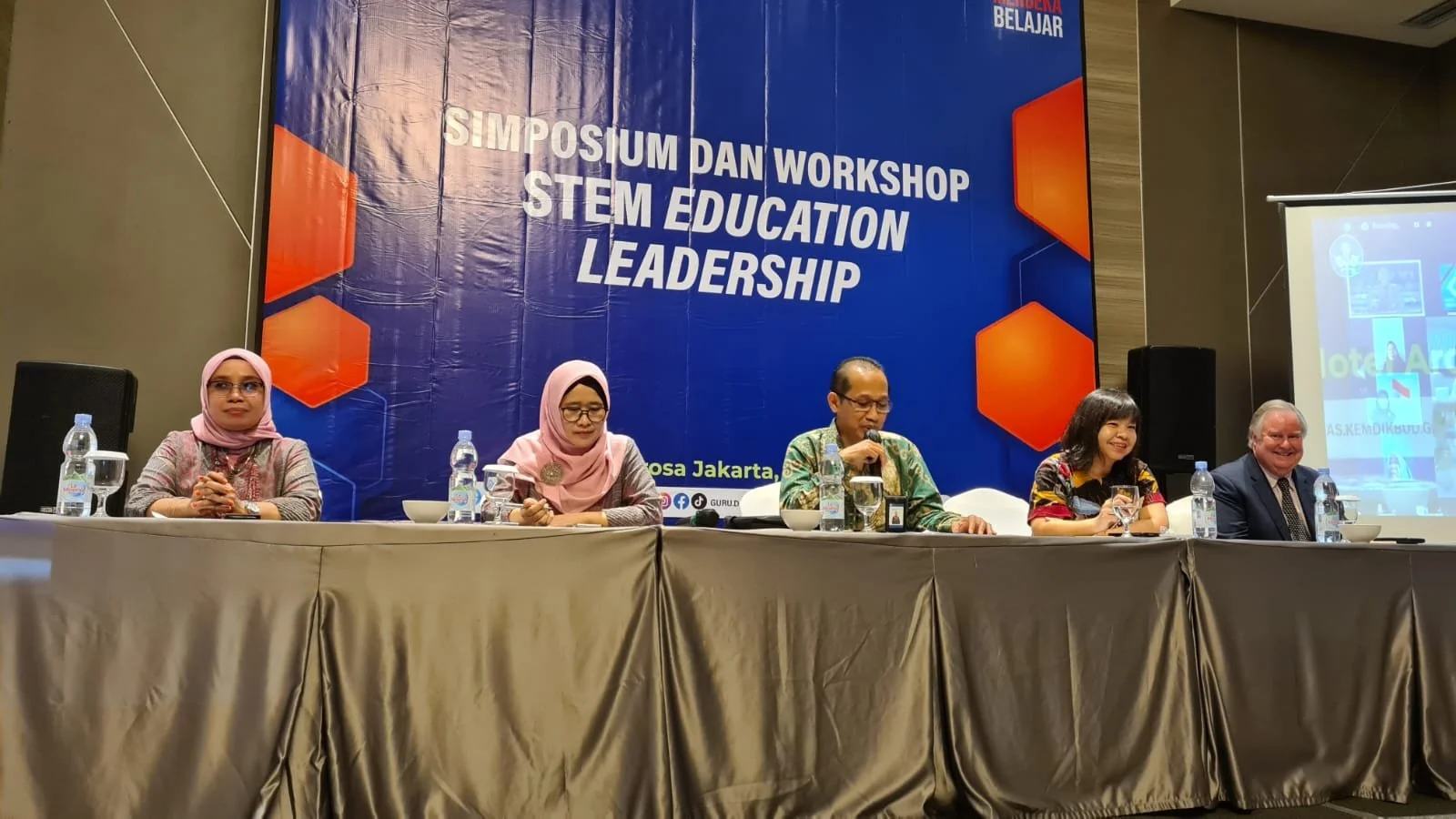  Welcome address by Dr Rachmadi Widdiharto, Director of Primary Education Teachers, MOECRT 