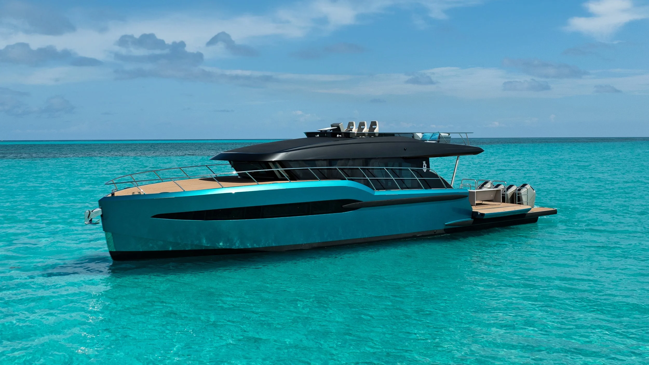 Your Insider’s Guide to FLIBS, Top 11 Boats to See