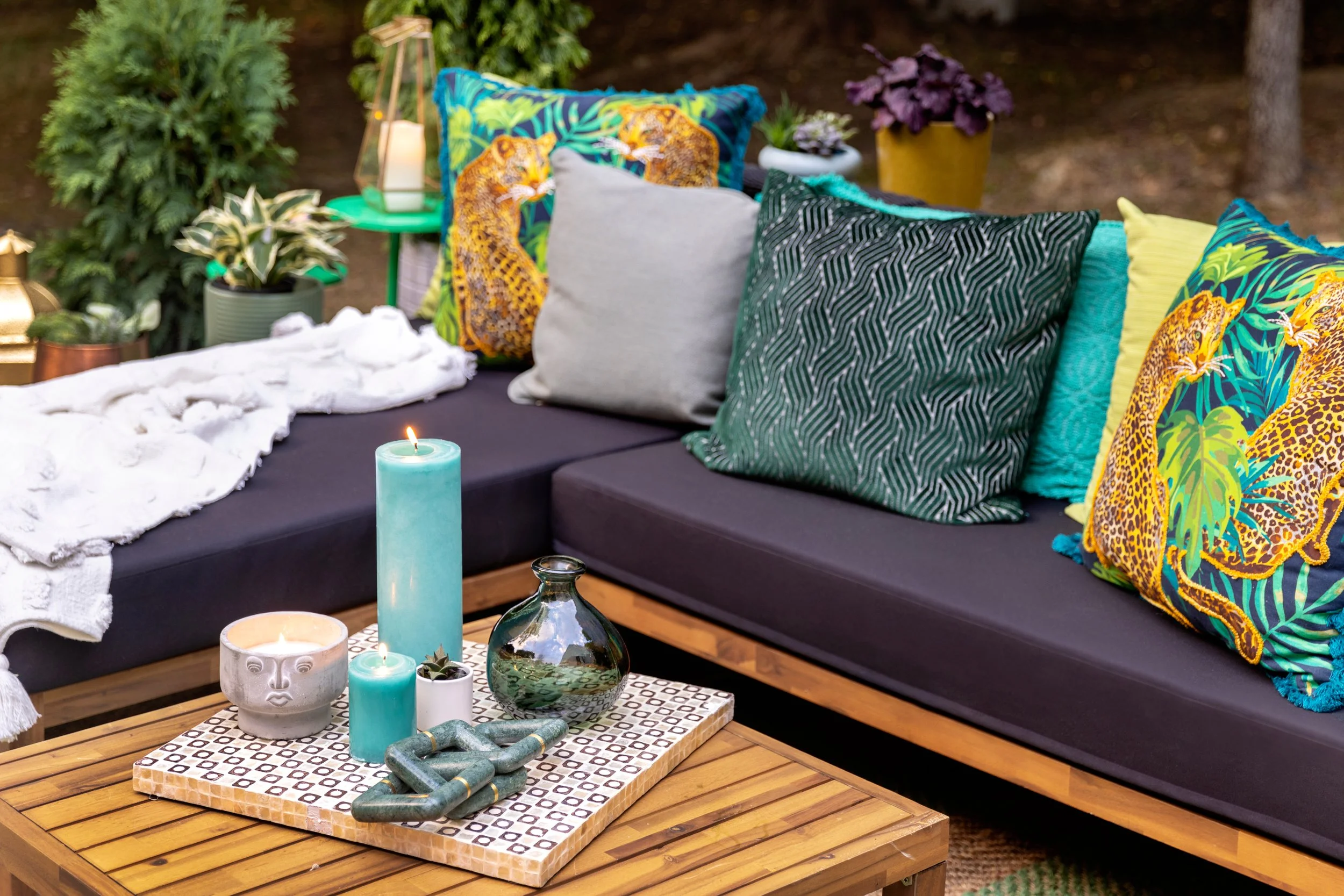 22_Patio_Sofa.jpg