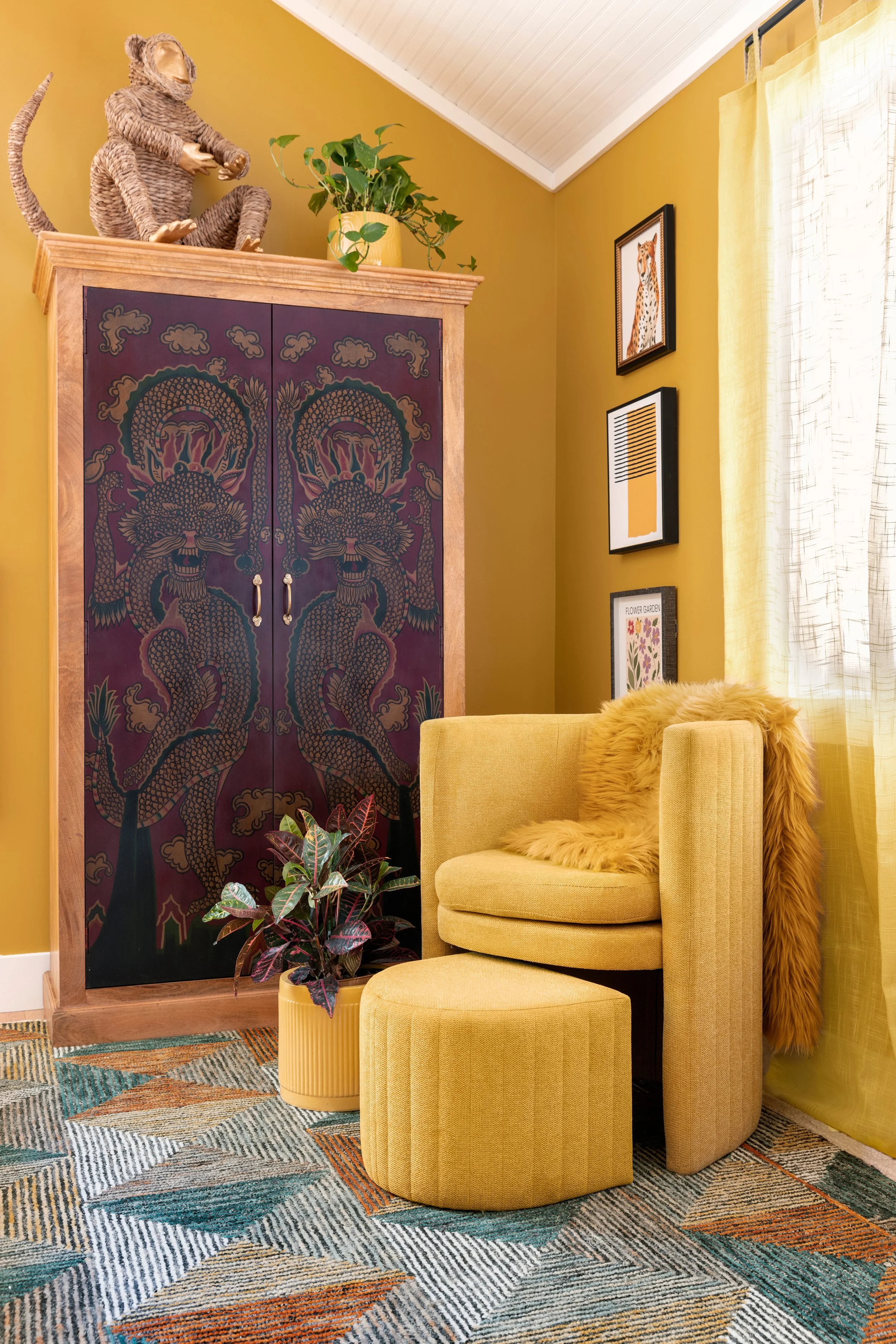 15_YellowBed_Chair.jpg