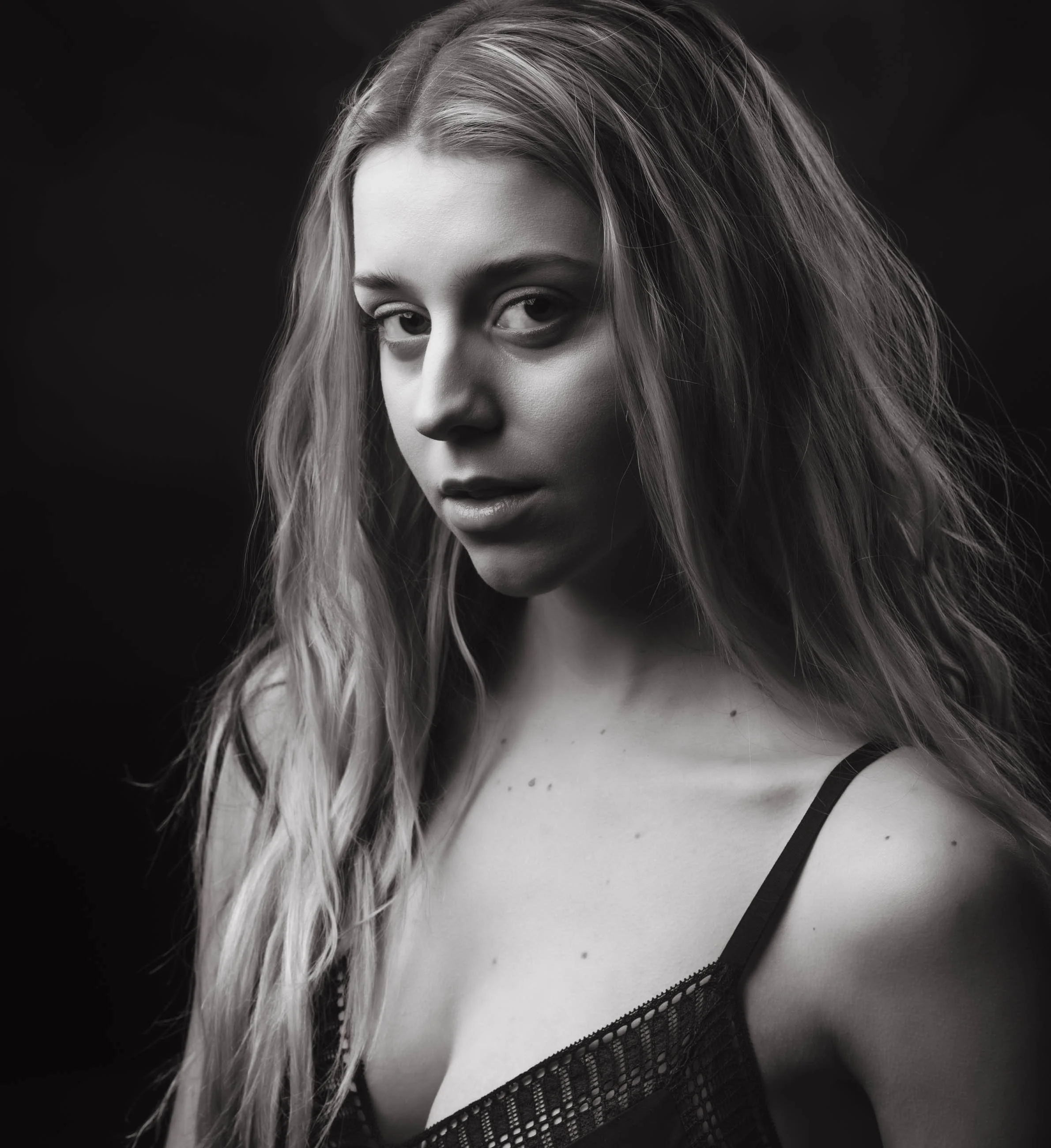Modest Boudoir? Madi W…